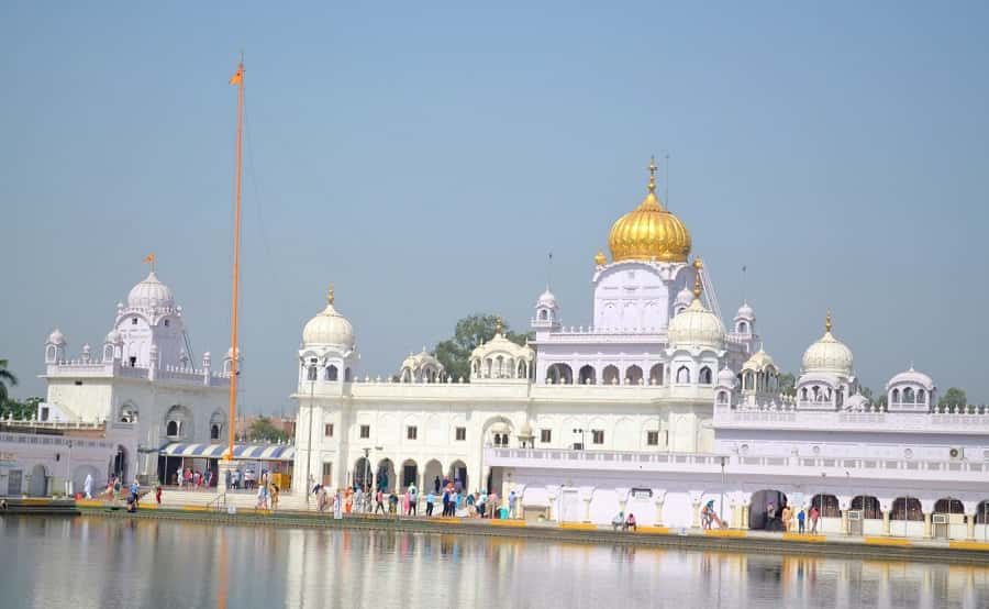 Image Caption-15